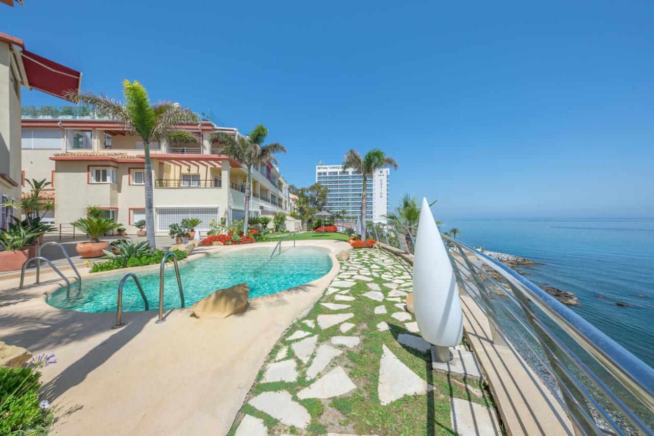 Sea Blue Apartment - Frente Al Mar Benalmadena Luaran gambar