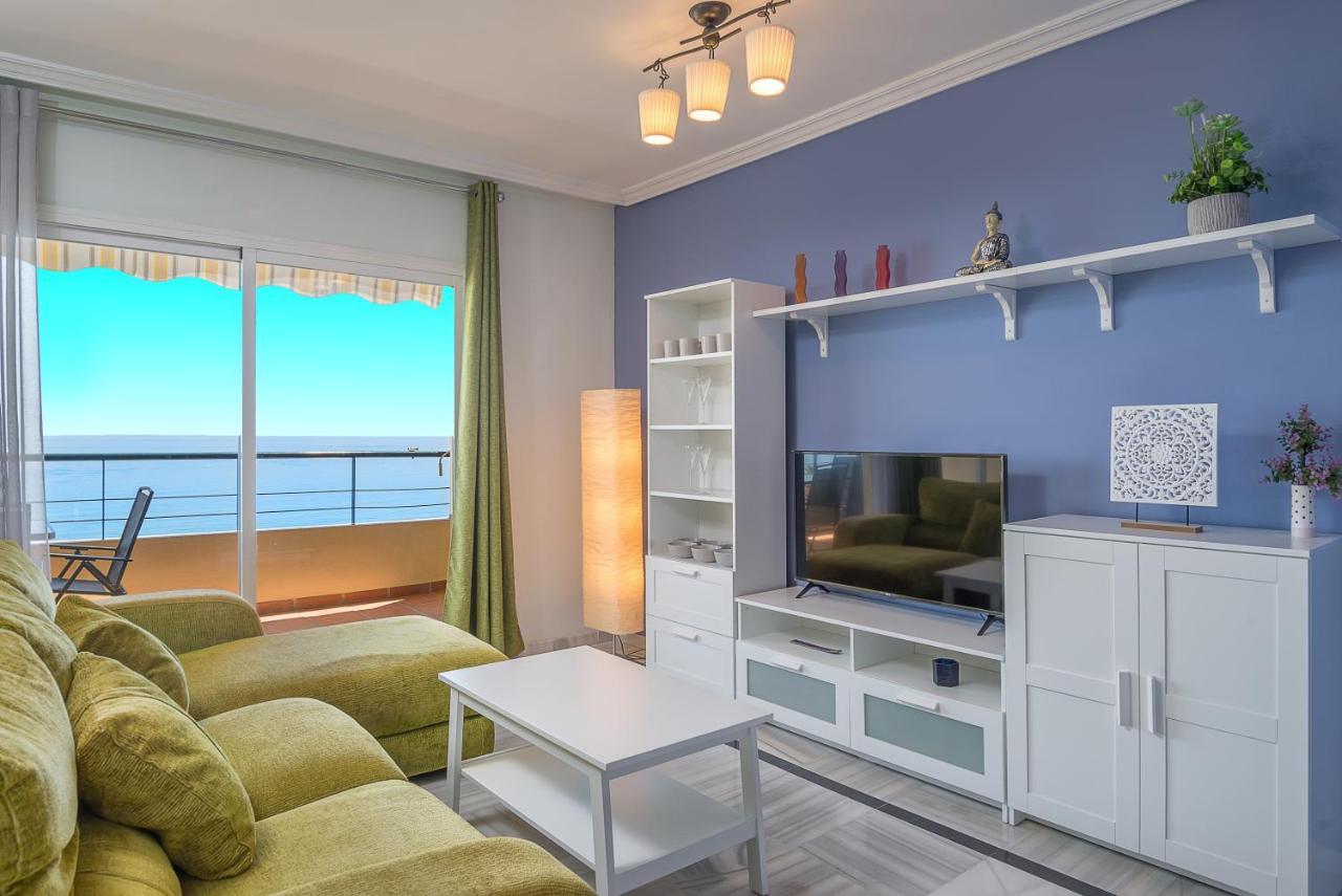 Sea Blue Apartment - Frente Al Mar Benalmadena Luaran gambar