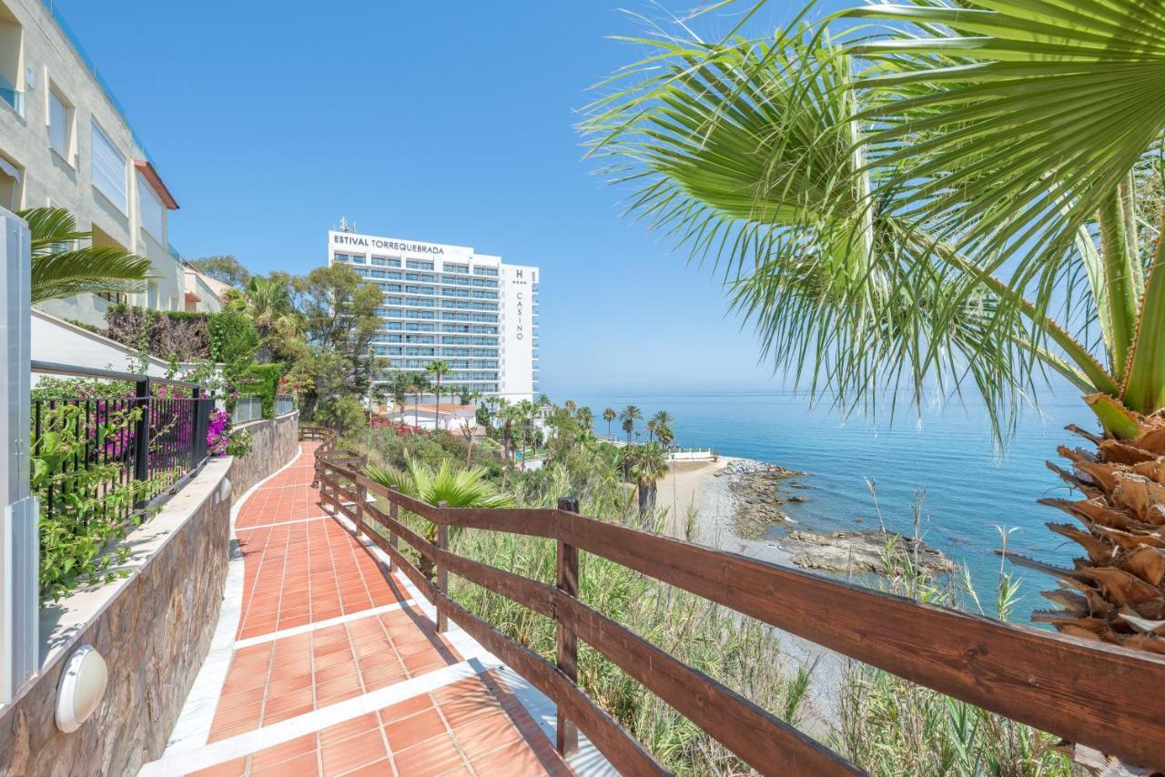 Sea Blue Apartment - Frente Al Mar Benalmadena Luaran gambar